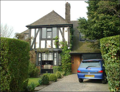 23 Blandford Close